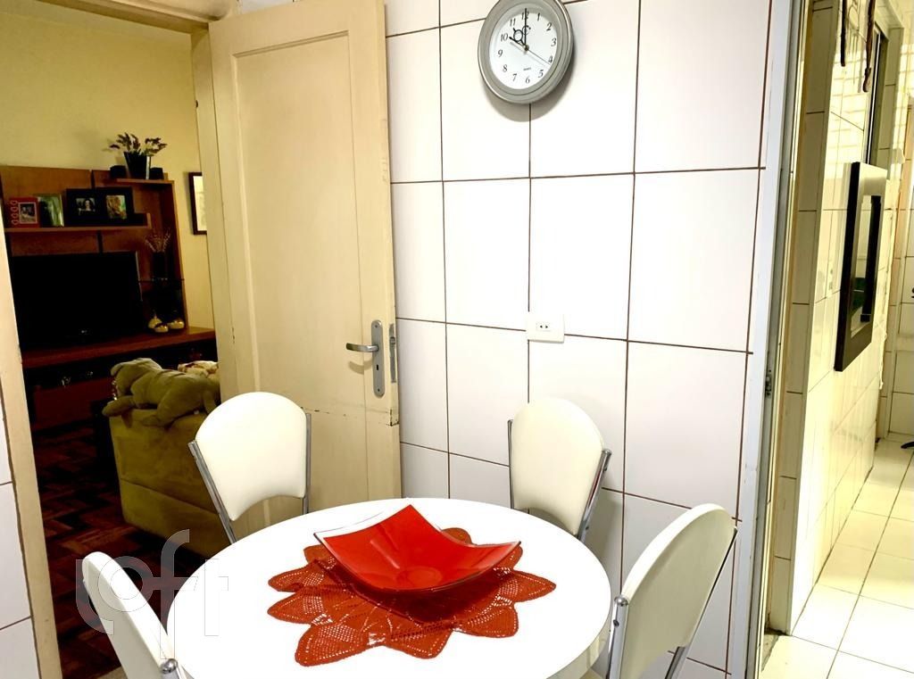 Apartamento à venda com 2 quartos, 87m² - Foto 13