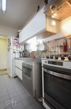 Apartamento à venda com 3 quartos, 70m² - Foto 12
