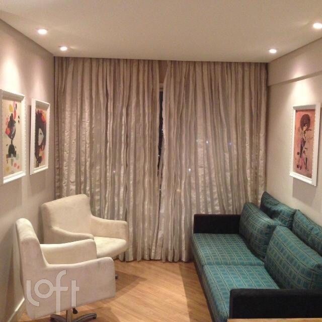 Apartamento à venda com 3 quartos, 70m² - Foto 1