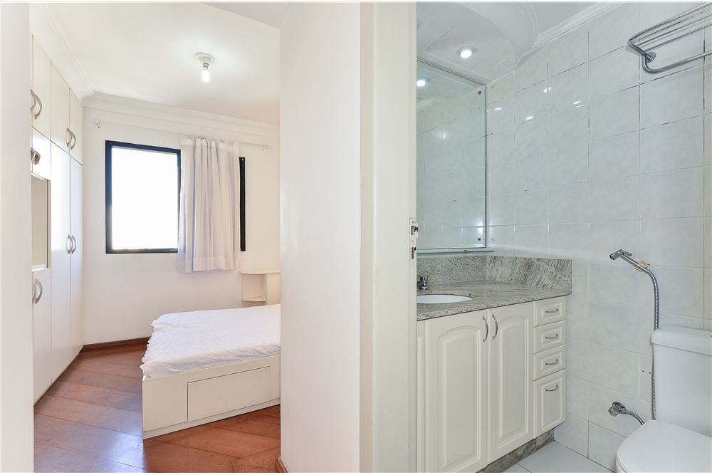 Apartamento, 3 quartos, 70 m² - Foto 2