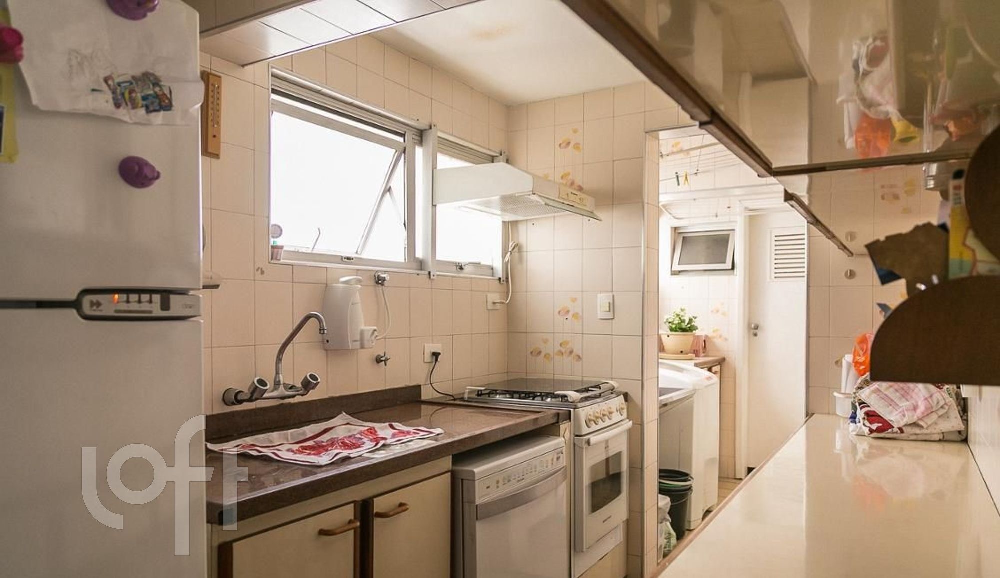 Apartamento à venda com 3 quartos, 84m² - Foto 9