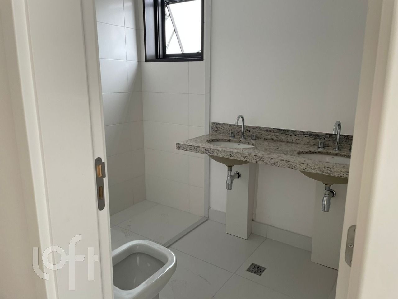 Apartamento à venda com 3 quartos, 159m² - Foto 12