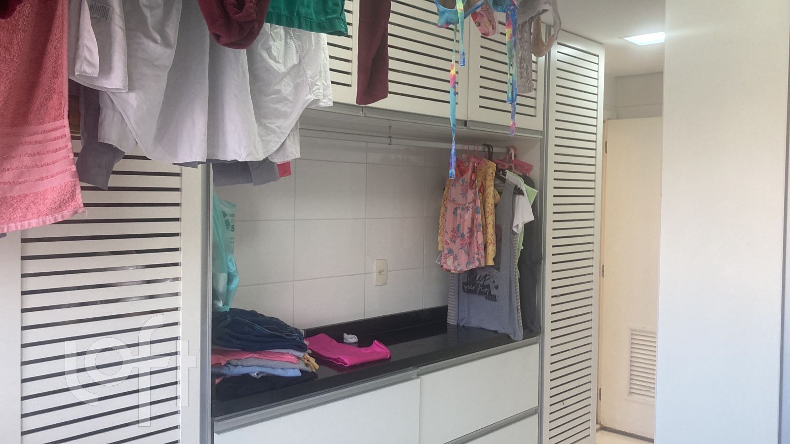 Apartamento à venda com 3 quartos, 213m² - Foto 16