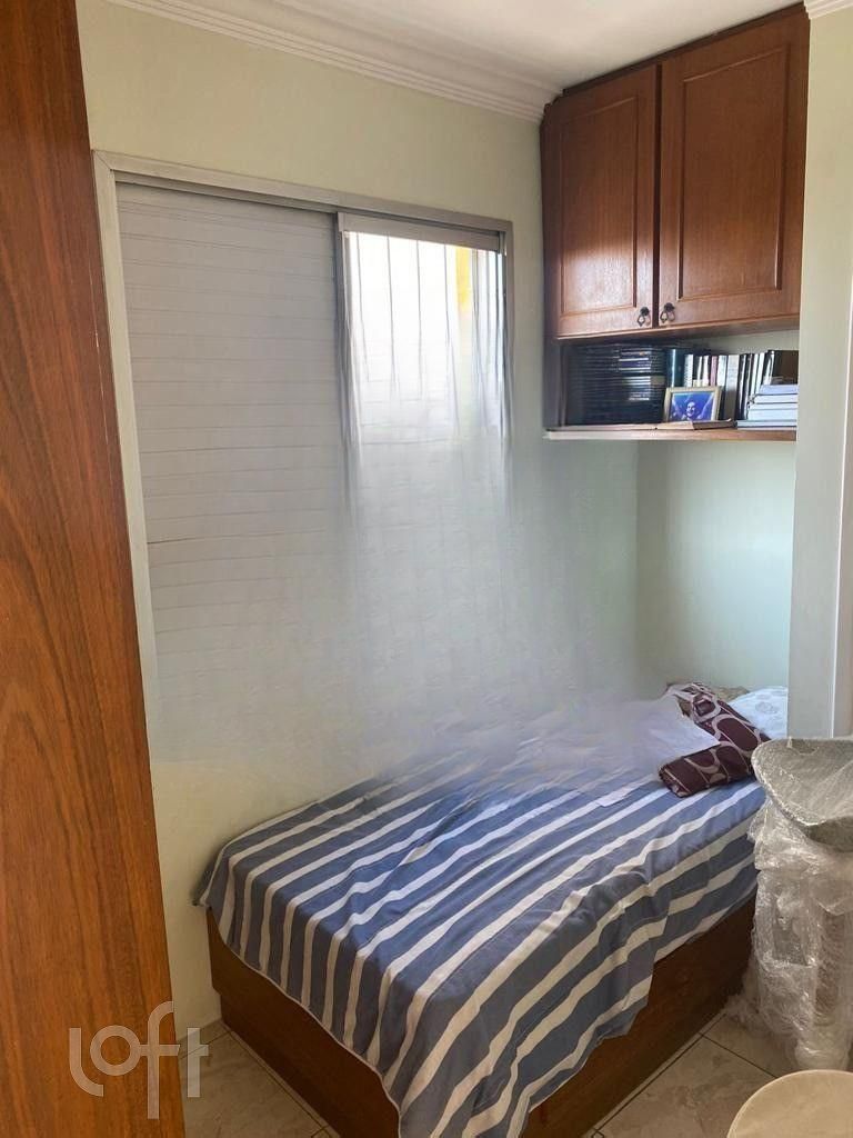 Apartamento à venda com 3 quartos, 73m² - Foto 4