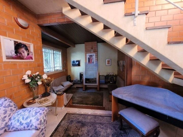 Casa à venda com 3 quartos, 160m² - Foto 8