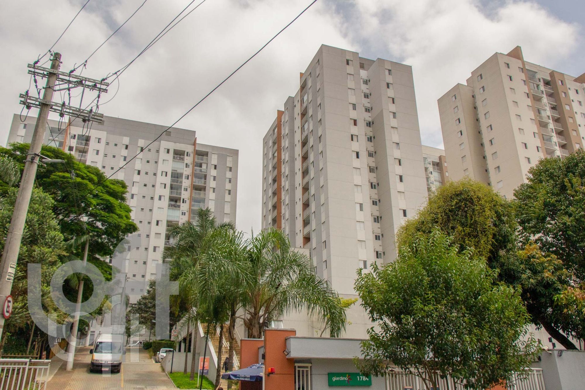 Apartamento à venda com 2 quartos, 70m² - Foto 18