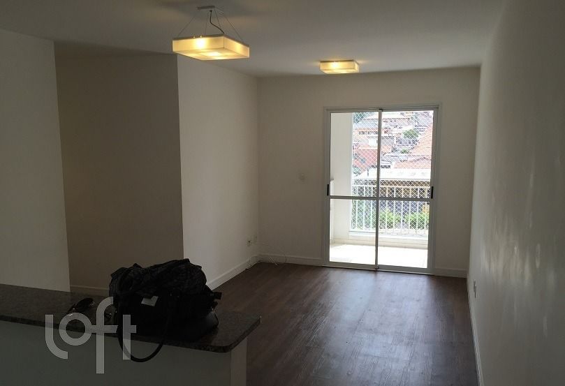Apartamento à venda com 3 quartos, 78m² - Foto 2