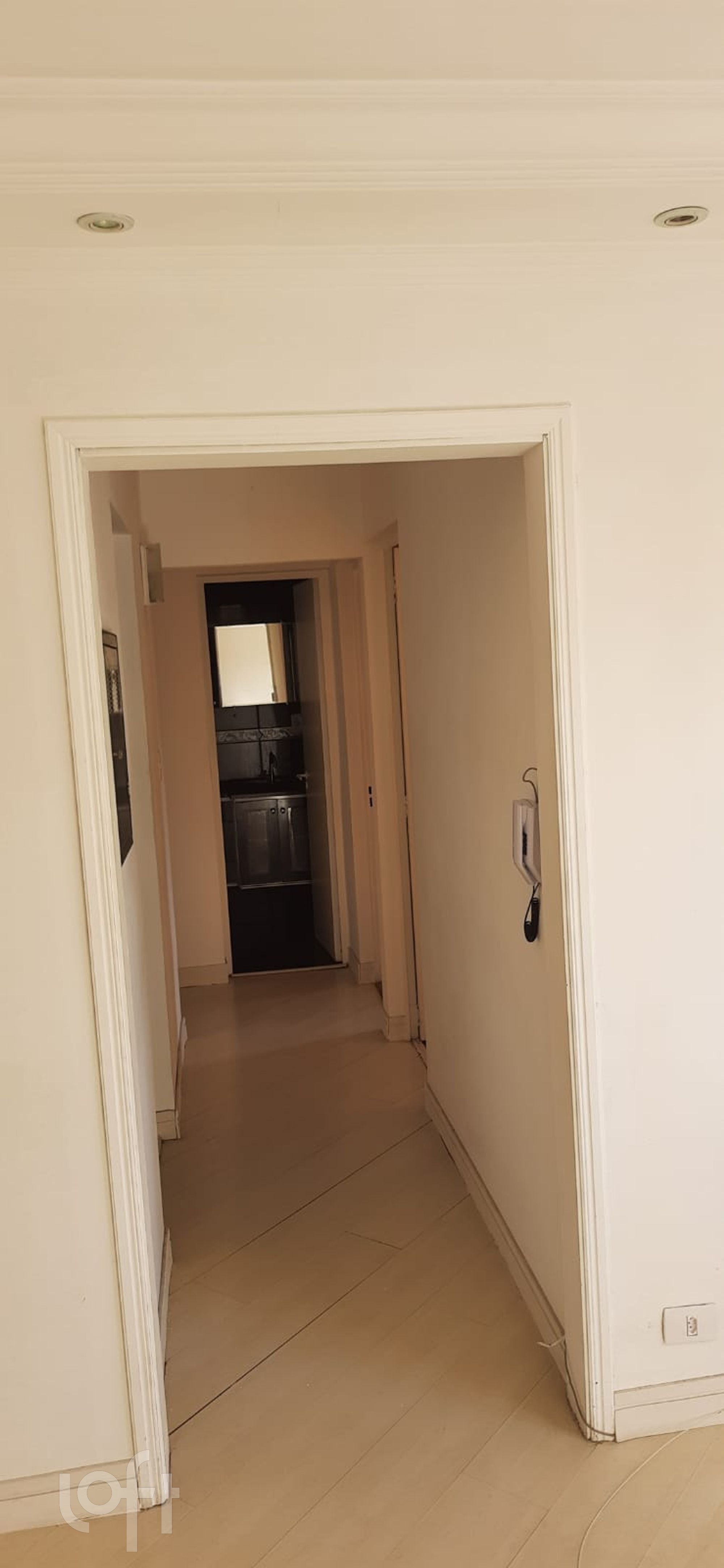 Apartamento à venda com 2 quartos, 67m² - Foto 6