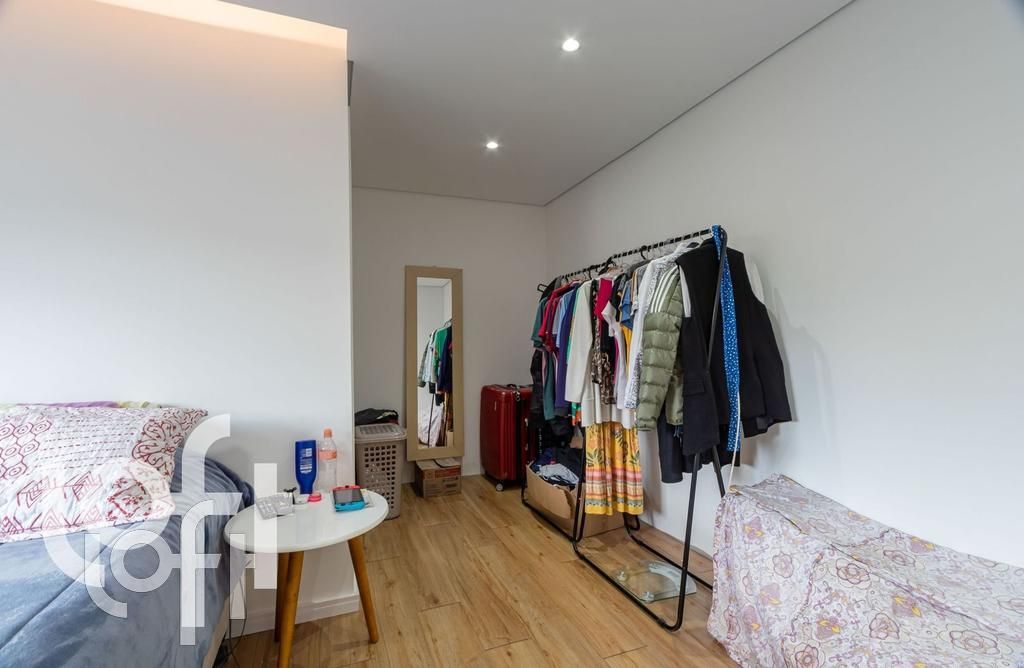Apartamento à venda com 3 quartos, 110m² - Foto 6