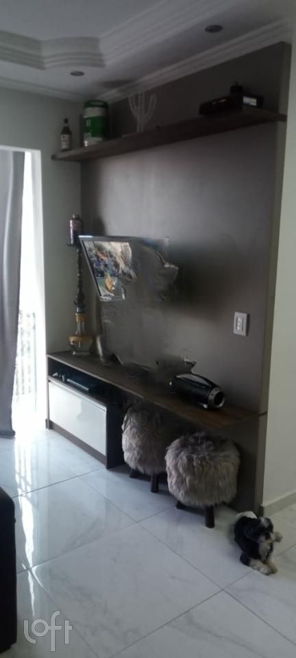 Apartamento à venda com 2 quartos, 60m² - Foto 2