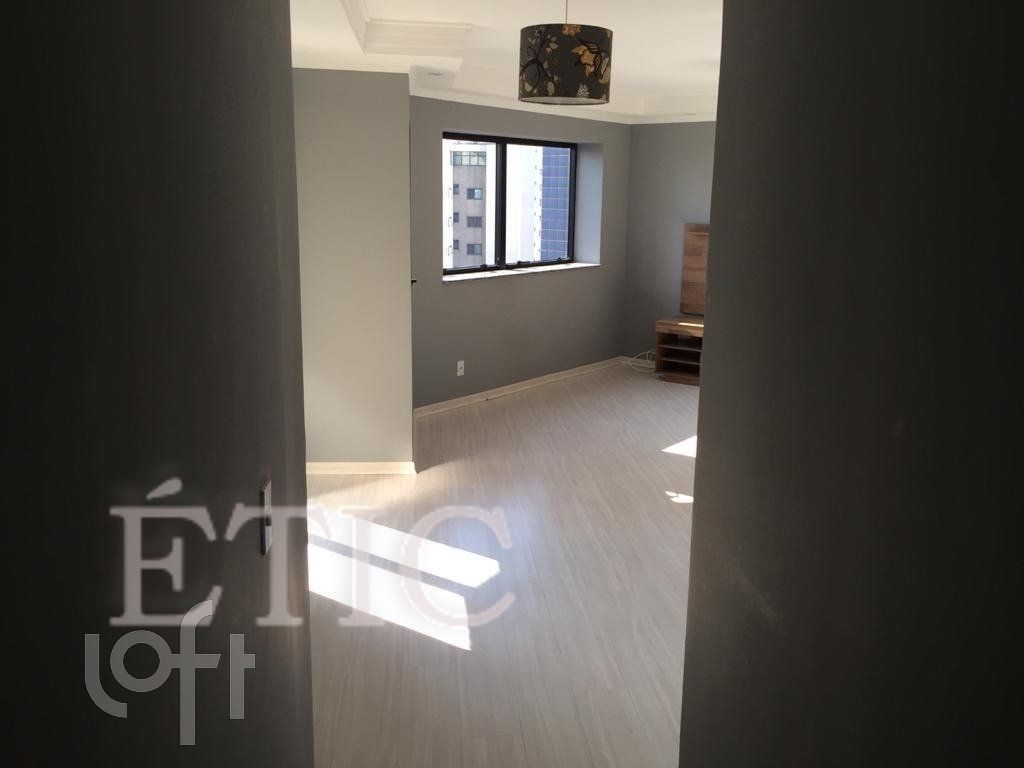 Apartamento à venda com 3 quartos, 106m² - Foto 10