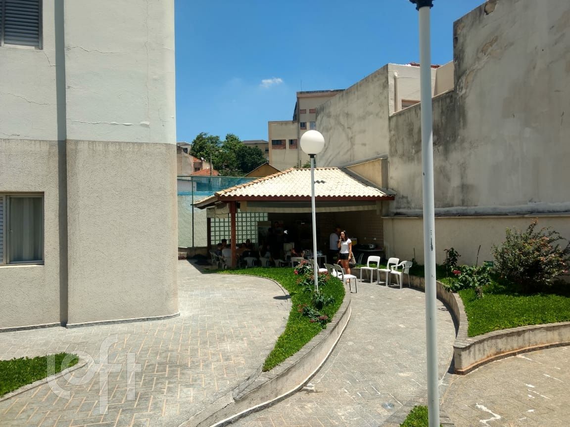 Apartamento à venda com 2 quartos, 75m² - Foto 5