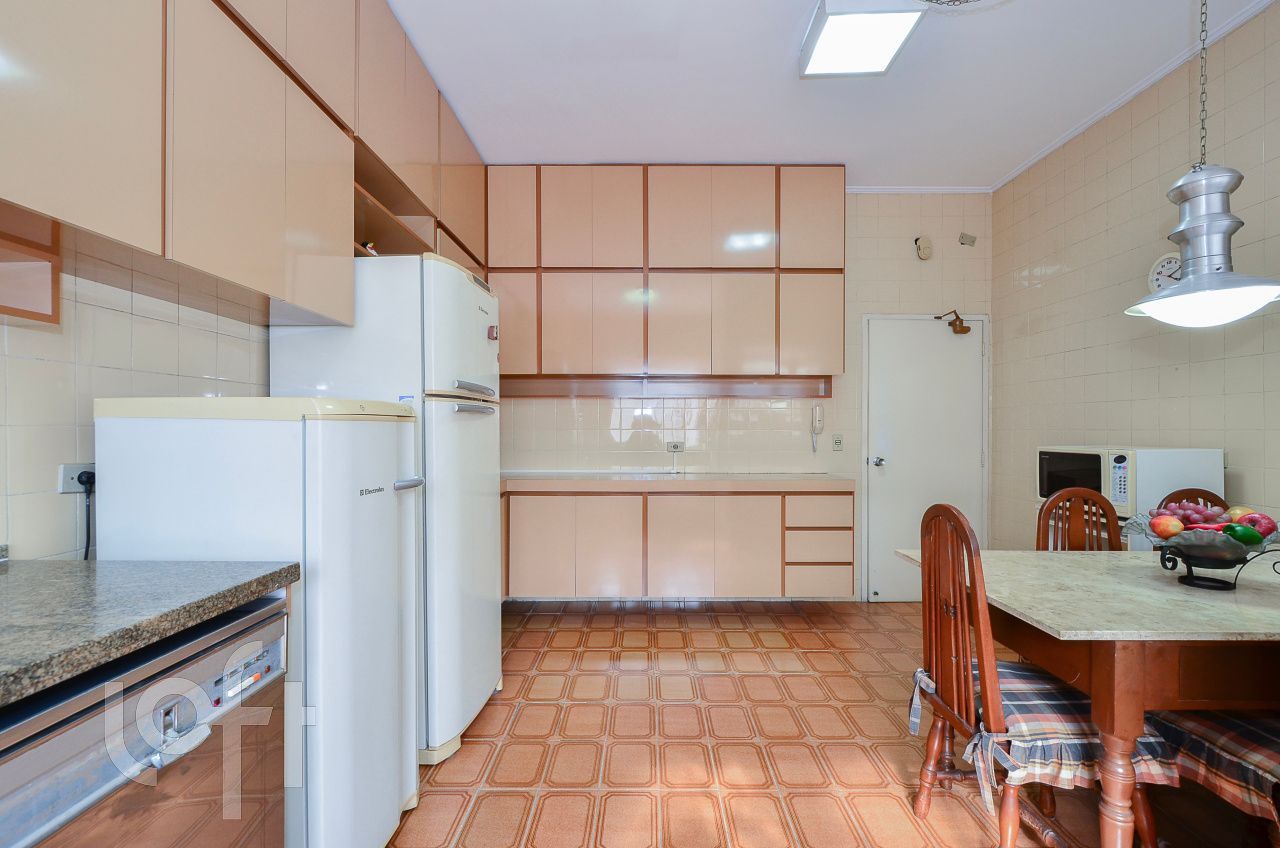 Apartamento, 3 quartos, 215 m² - Foto 36