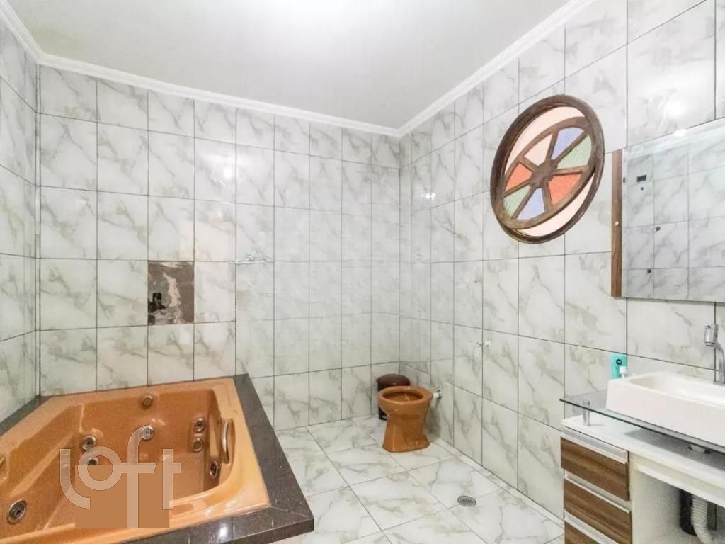 Casa à venda com 4 quartos, 200m² - Foto 9