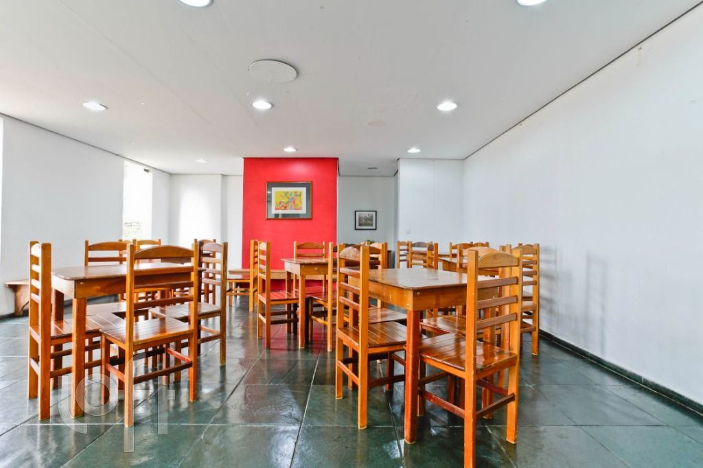 Apartamento à venda com 3 quartos, 70m² - Foto 21