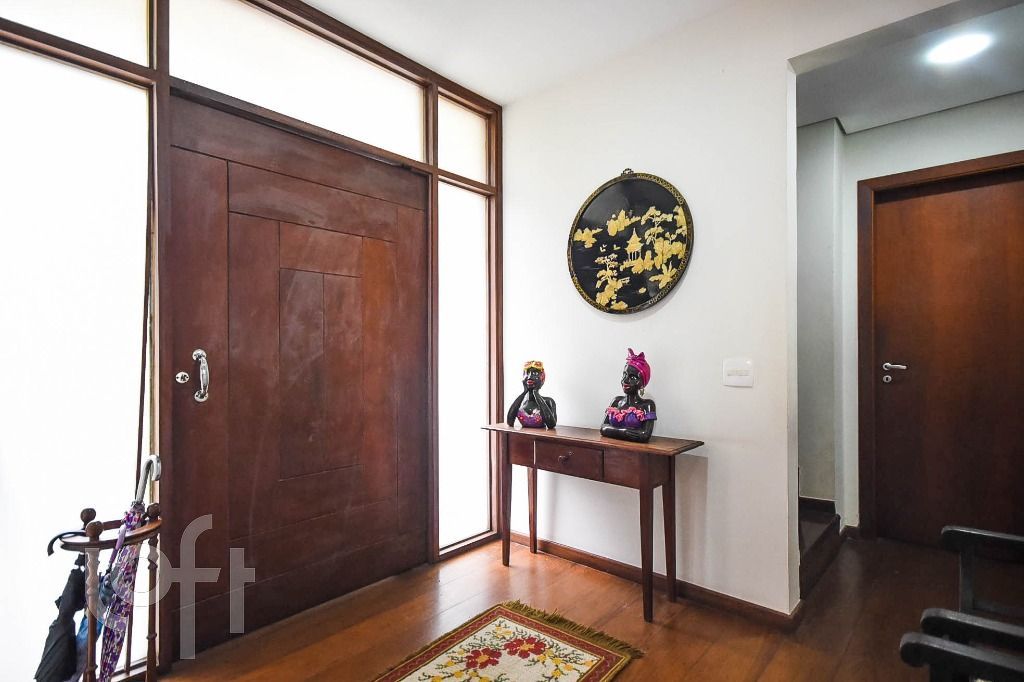 Casa à venda com 4 quartos, 426m² - Foto 14