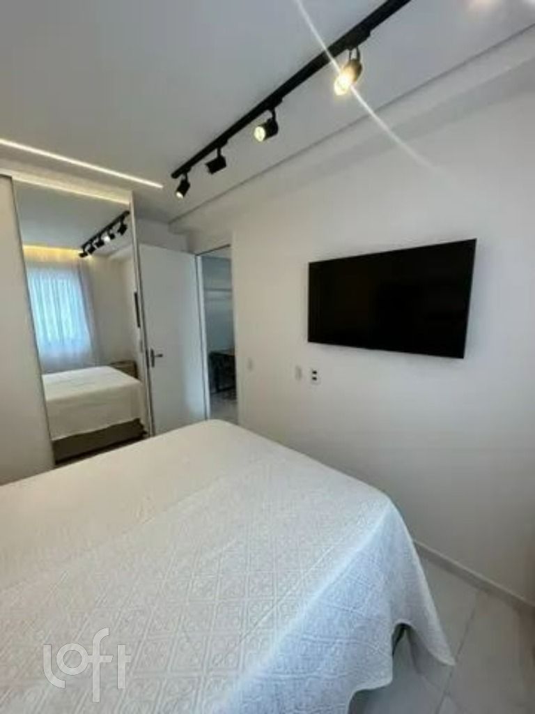 Apartamento à venda com 1 quarto, 35m² - Foto 18