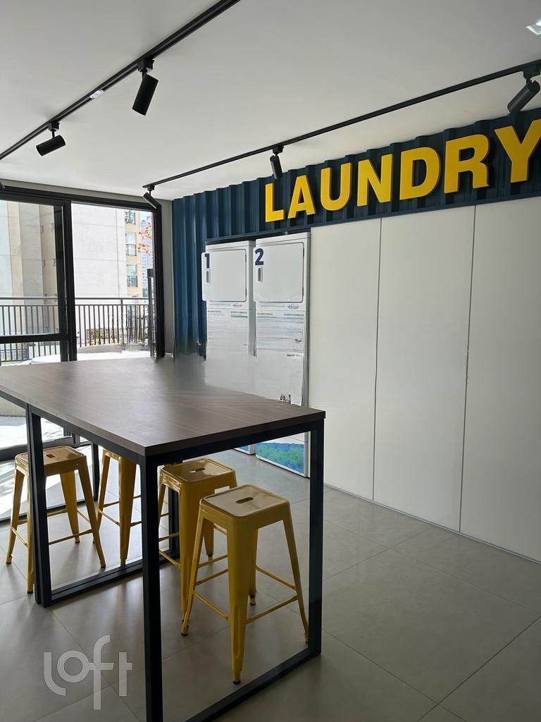 Apartamento à venda com 1 quarto, 29m² - Foto 13