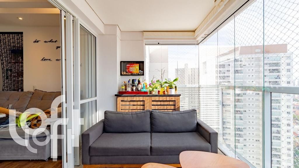 Apartamento à venda com 2 quartos, 76m² - Foto 8