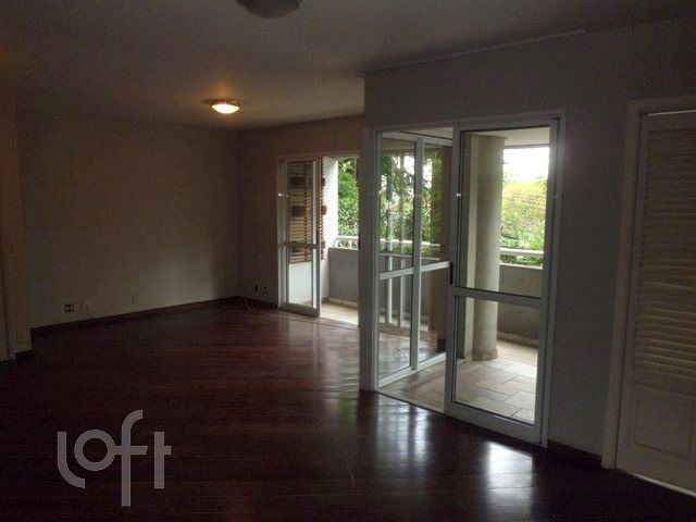 Apartamento à venda com 3 quartos, 129m² - Foto 2