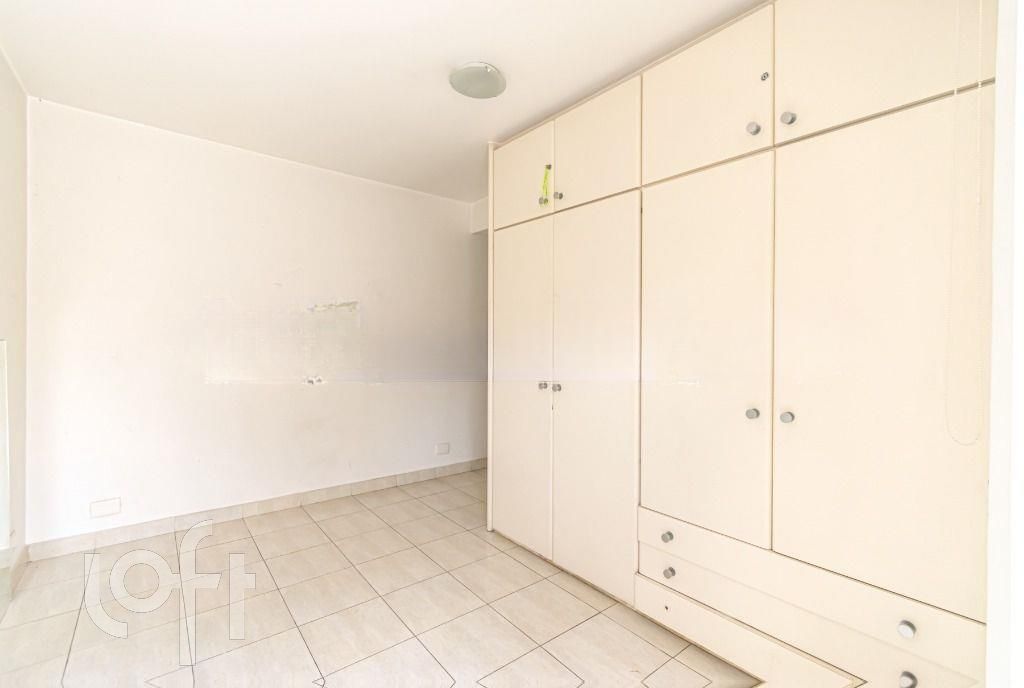 Casa à venda com 5 quartos, 250m² - Foto 32