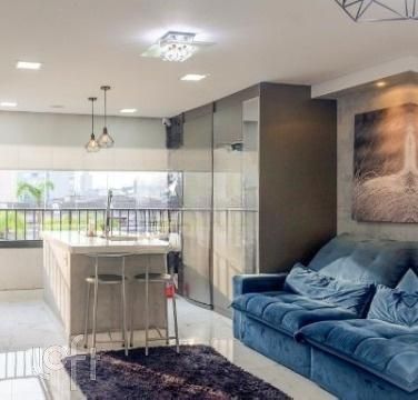 Apartamento à venda com 2 quartos, 67m² - Foto 1