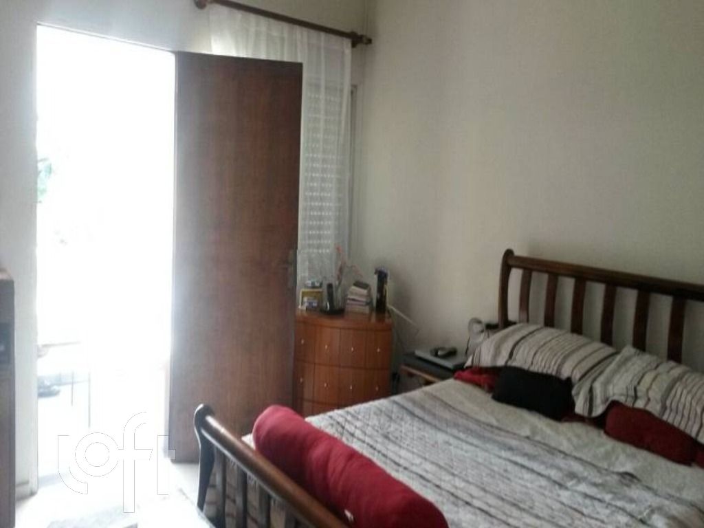 Casa, 5 quartos, 299 m² - Foto 2