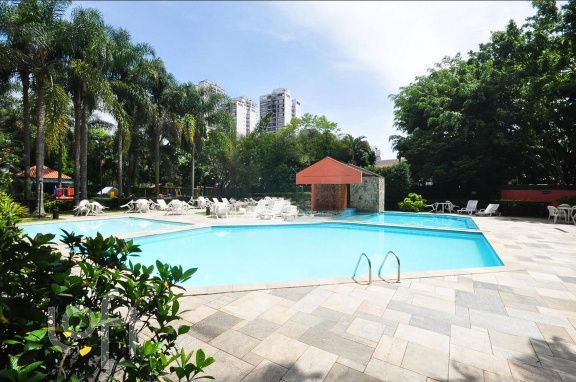 Apartamento à venda com 3 quartos, 70m² - Foto 17