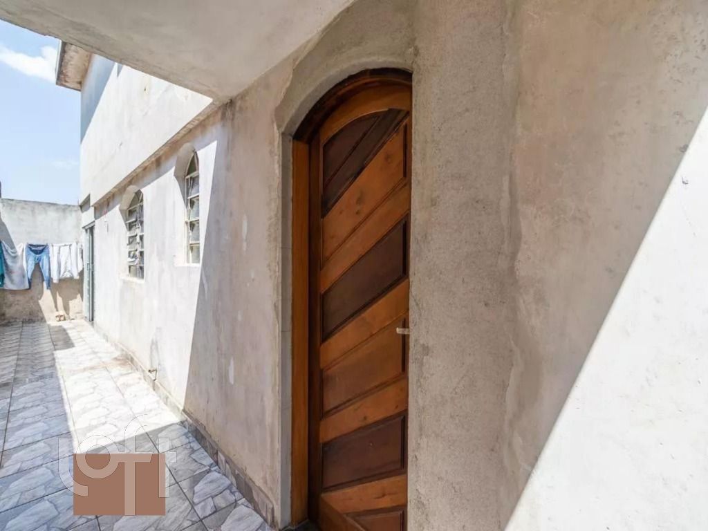 Casa à venda com 4 quartos, 200m² - Foto 24