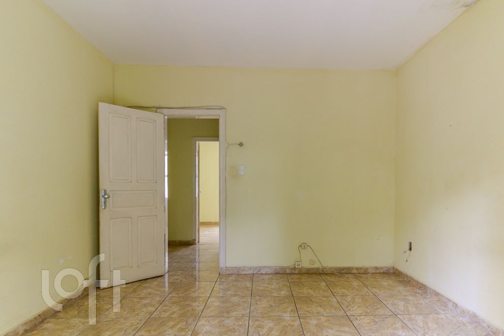 Casa à venda com 2 quartos, 64m² - Foto 13