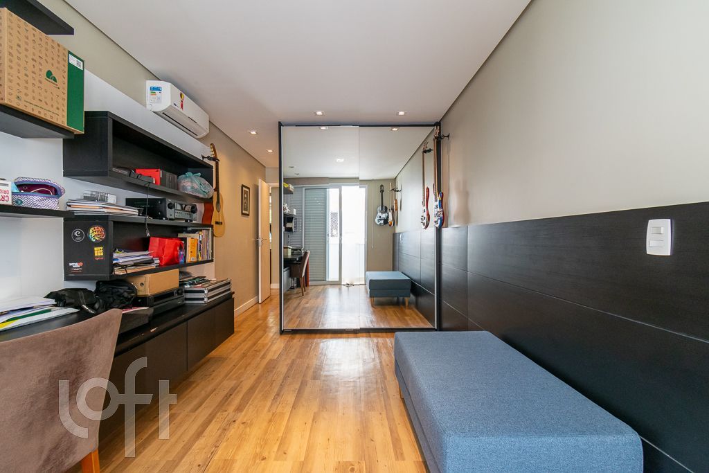 Casa à venda com 4 quartos, 332m² - Foto 32