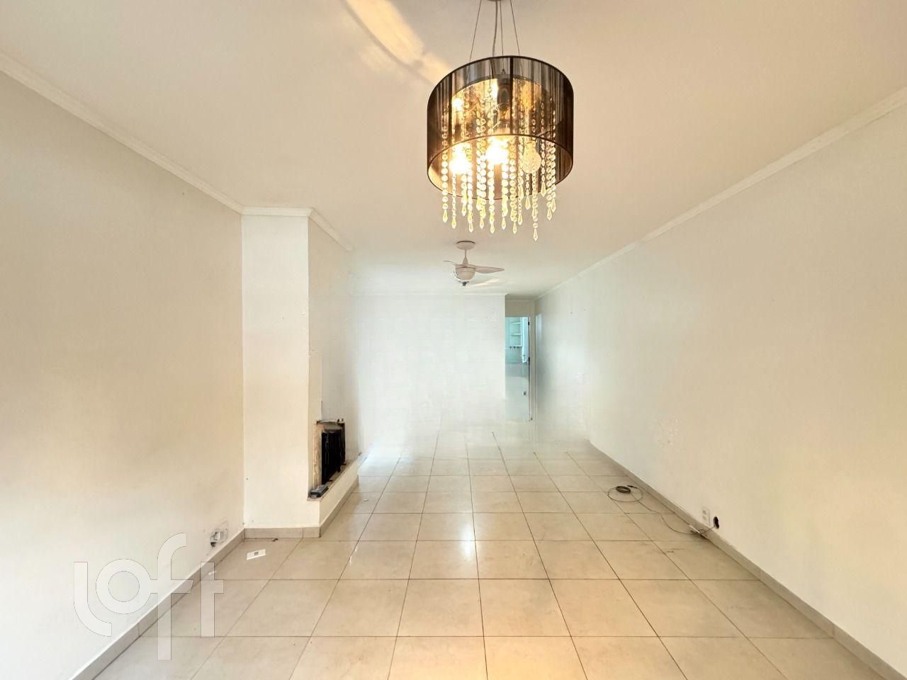 Casa à venda com 3 quartos, 160m² - Foto 1