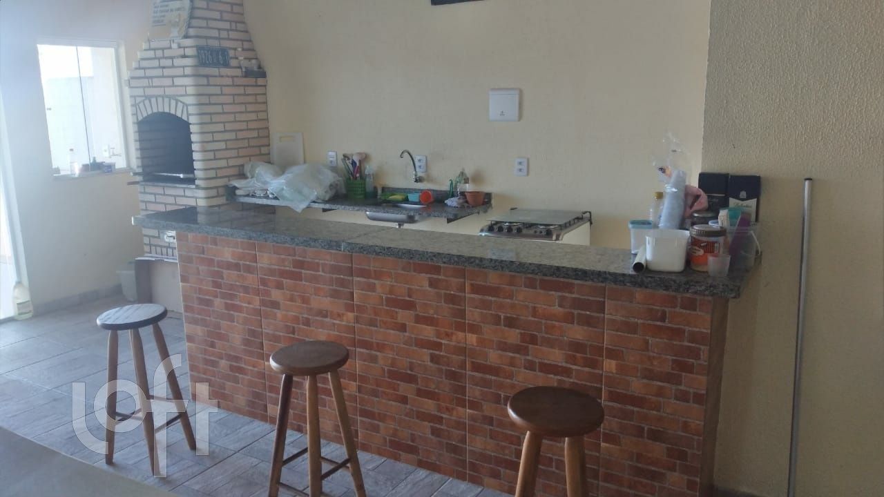 Casa à venda com 3 quartos, 310m² - Foto 7