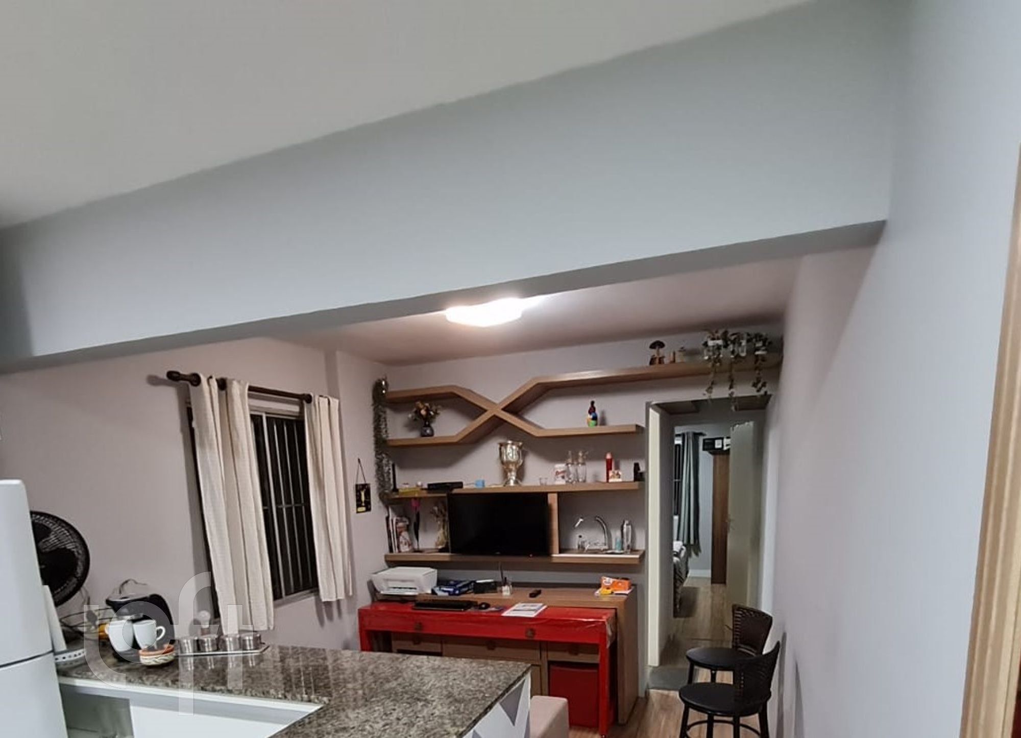 Apartamento à venda com 1 quarto, 40m² - Foto 4