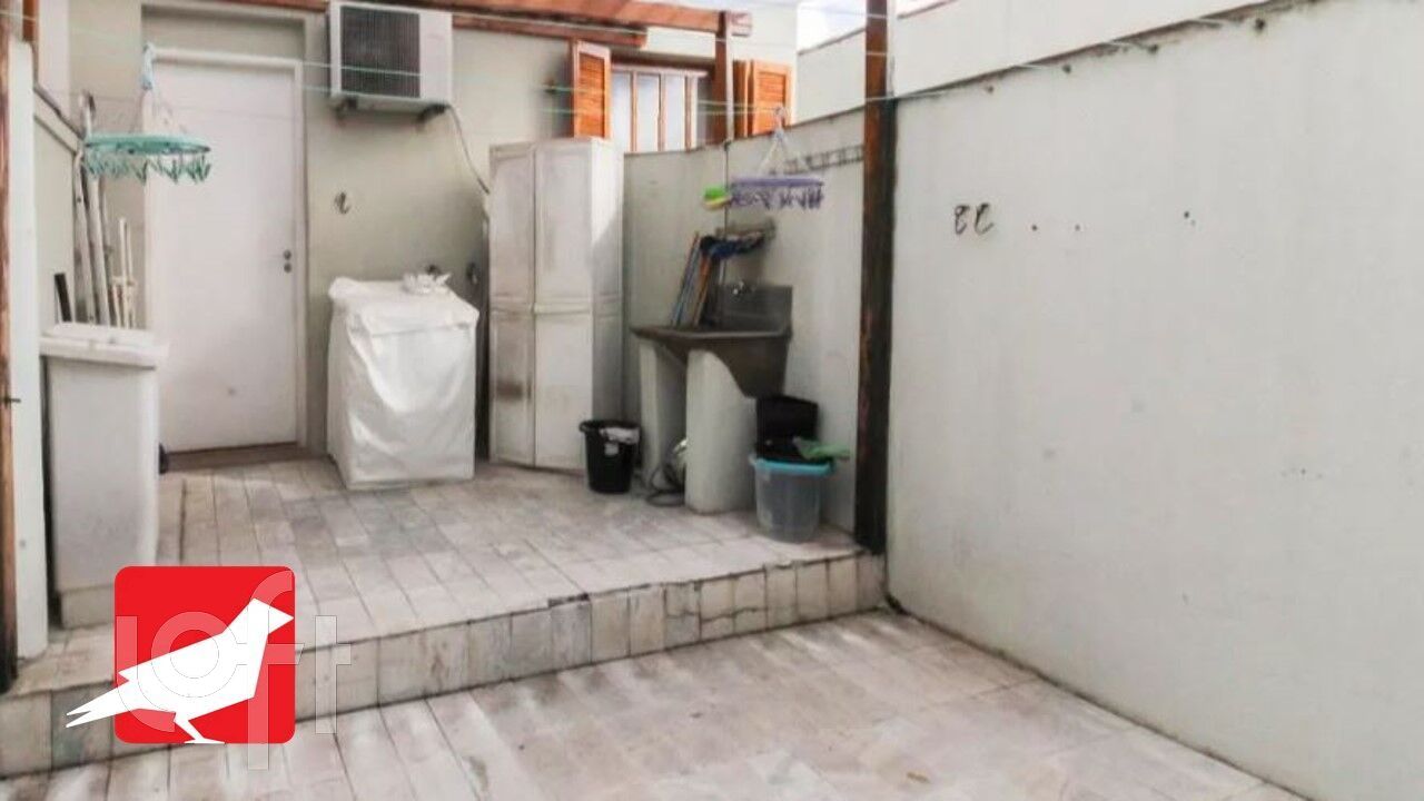 Casa à venda com 4 quartos, 240m² - Foto 8