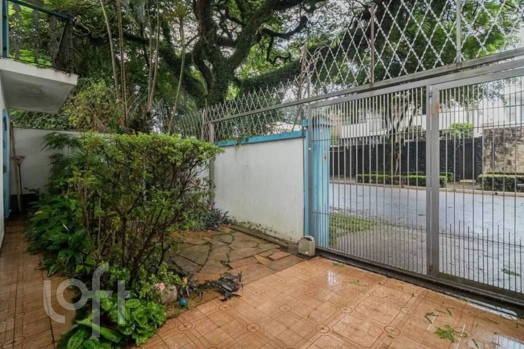 Casa, 3 quartos, 218 m² - Foto 2