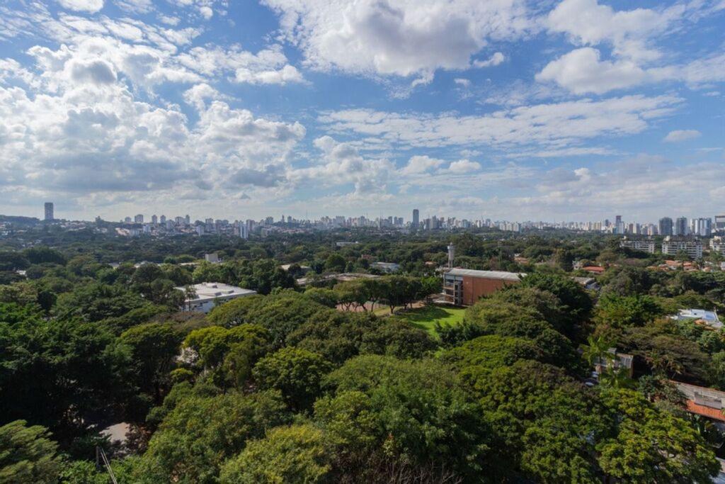 Apartamento à venda com 3 quartos, 190m² - Foto 9