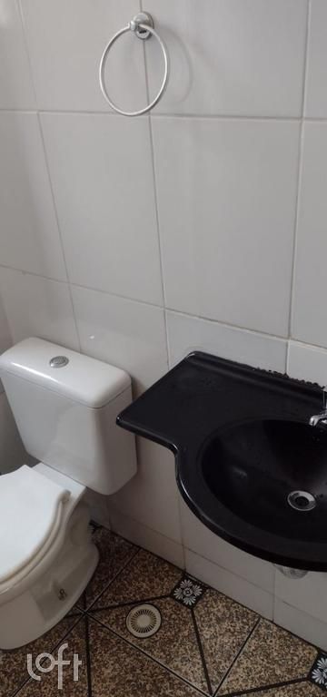 Apartamento à venda com 2 quartos, 42m² - Foto 13