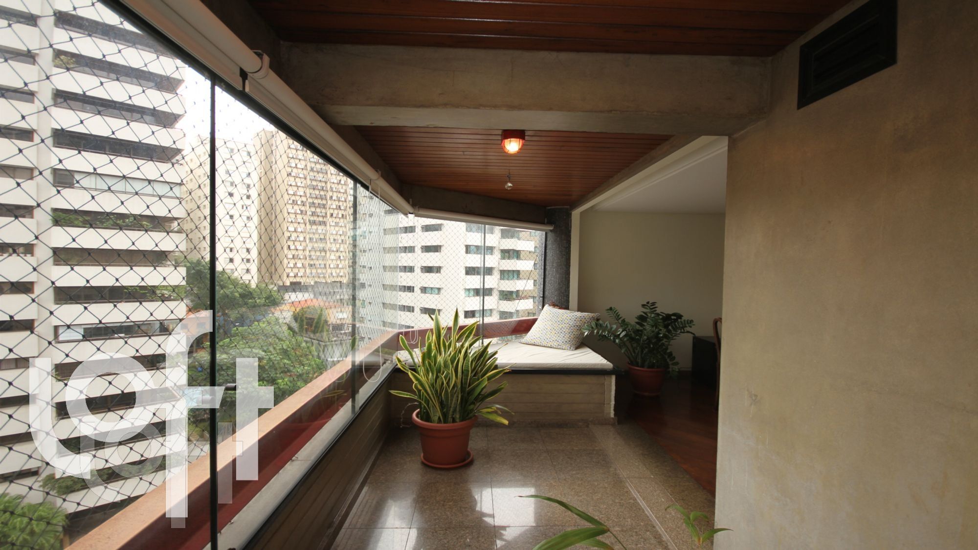 Apartamento à venda com 4 quartos, 190m² - Foto 19