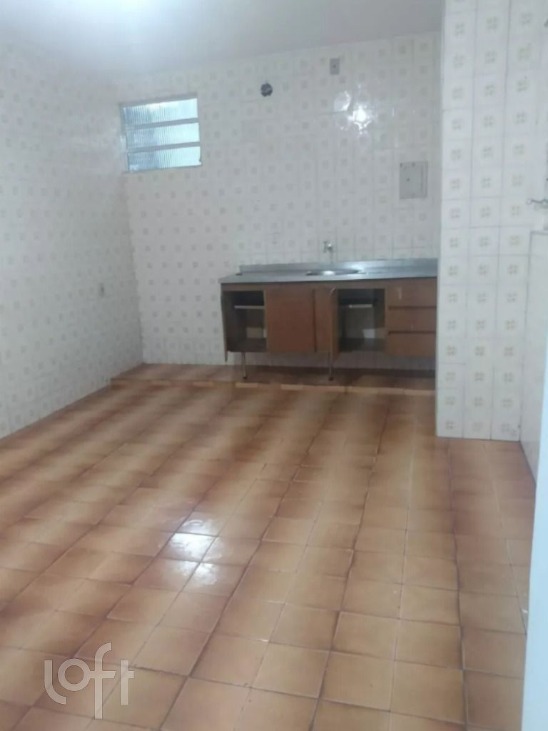 Casa à venda com 4 quartos, 220m² - Foto 4