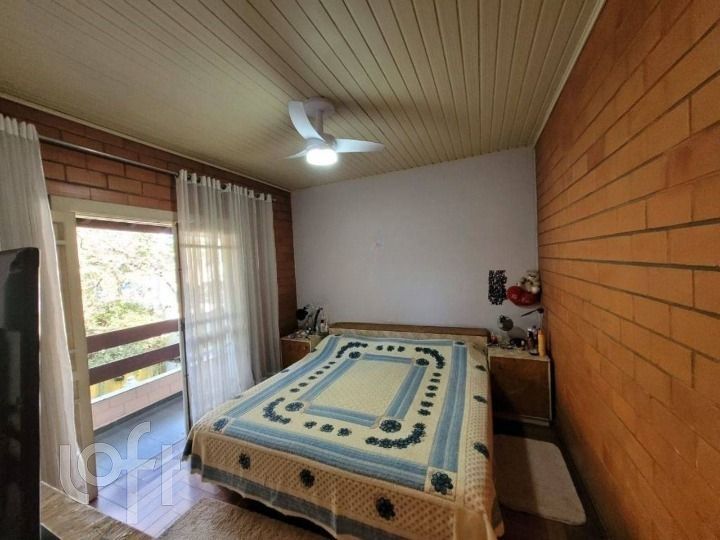 Casa à venda com 3 quartos, 160m² - Foto 22