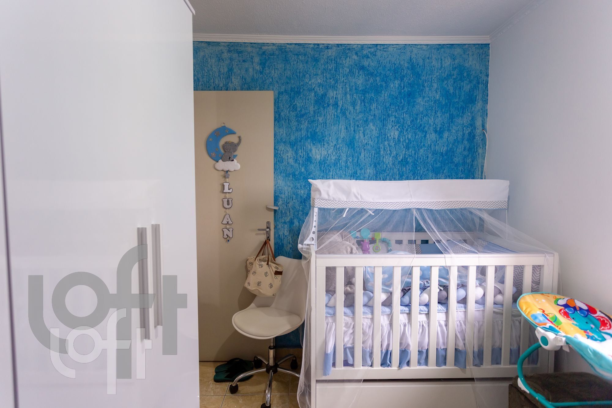 Apartamento à venda com 2 quartos, 58m² - Foto 2