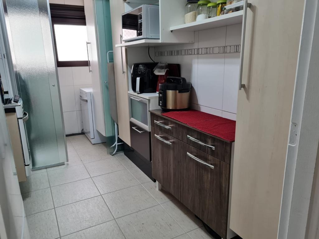 Apartamento à venda com 2 quartos, 60m² - Foto 1