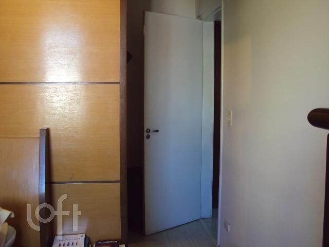 Apartamento à venda com 3 quartos, 85m² - Foto 13