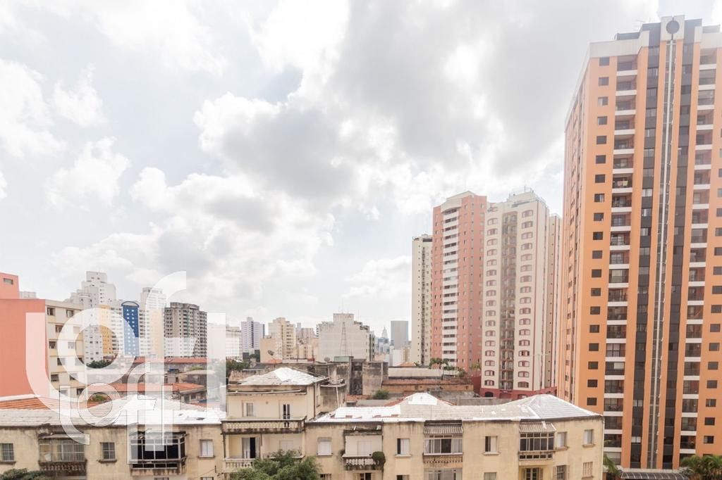Apartamento à venda com 1 quarto, 35m² - Foto 17