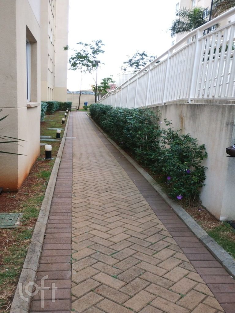 Apartamento à venda com 2 quartos, 40m² - Foto 20