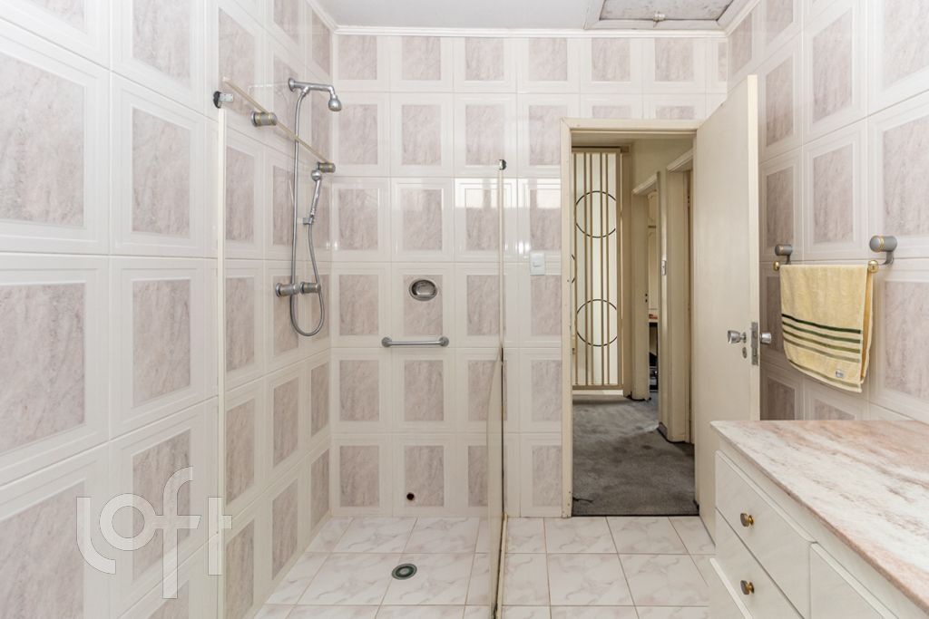 Casa, 3 quartos, 242 m² - Foto 34