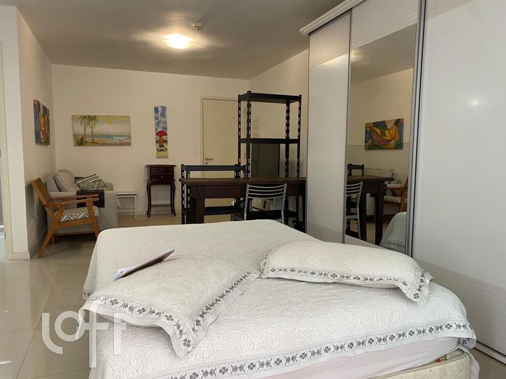 Apartamento, 1 quarto, 39 m² - Foto 2