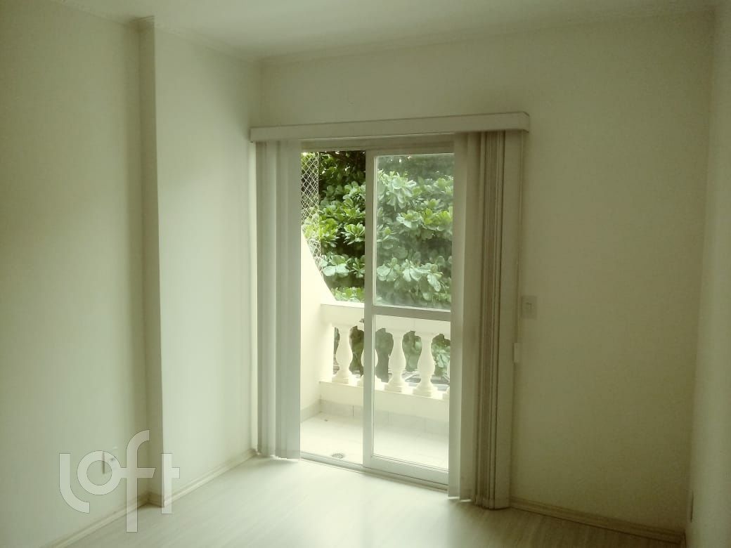 Apartamento à venda com 1 quarto, 44m² - Foto 13