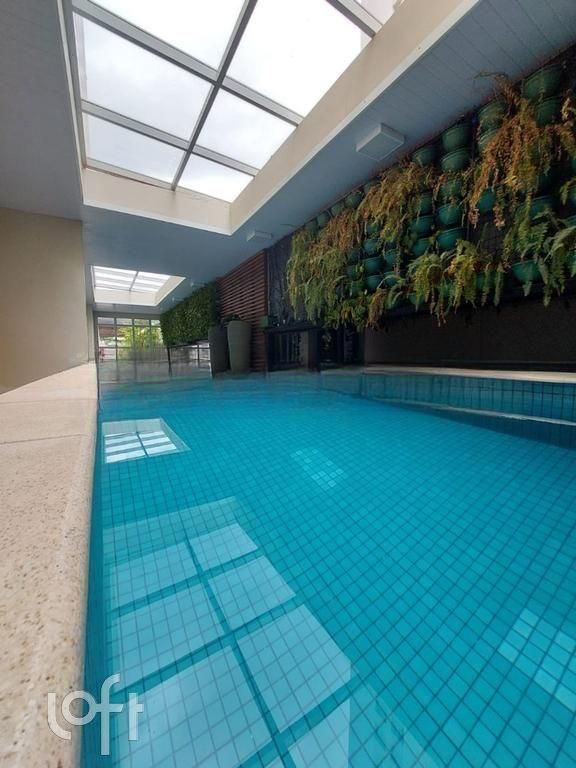 Apartamento à venda com 1 quarto, 35m² - Foto 13